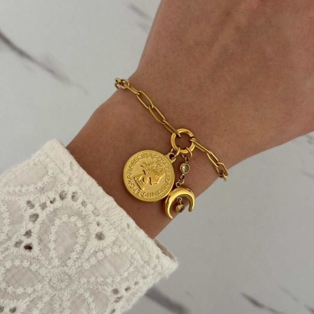 SKU:0112 gold chain bracelet pendant moon zircon stone cent material‎ stain